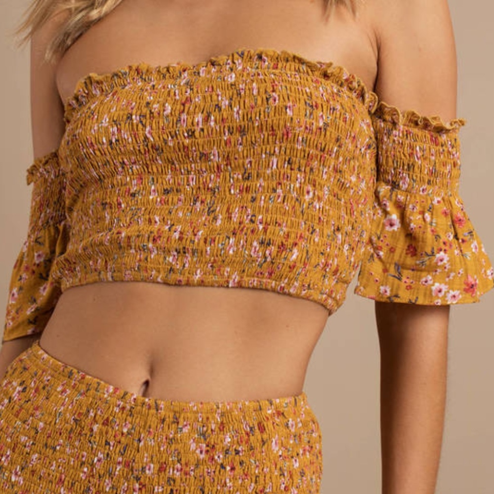 Tobi Marigold | Tie Back Crop Top